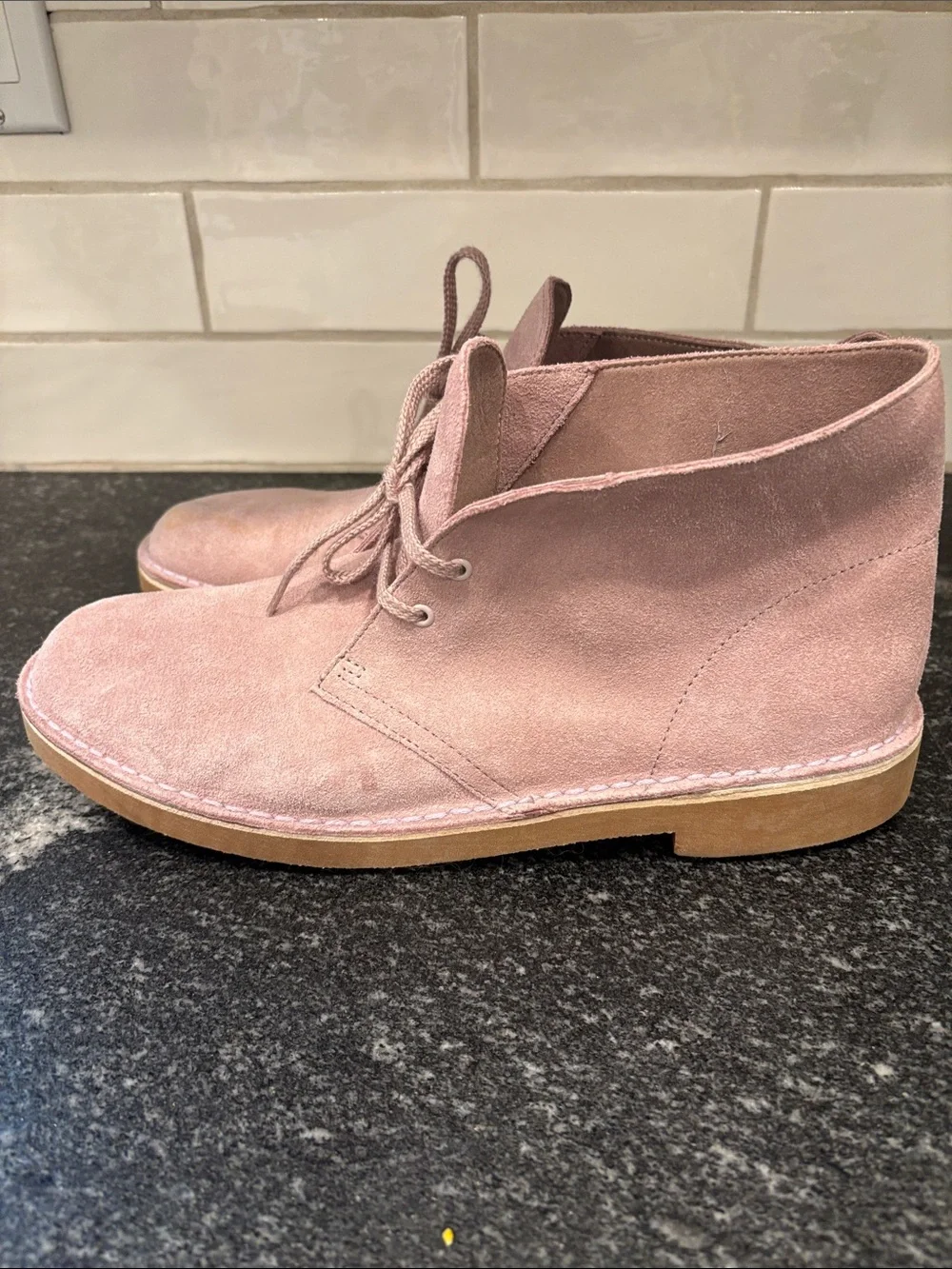 Clarks Bushacre 2 Men's Suede Chukka Boots Lavender Mauve Size 10 NEW